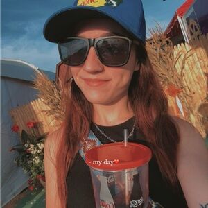 Meet your Posher, Anna